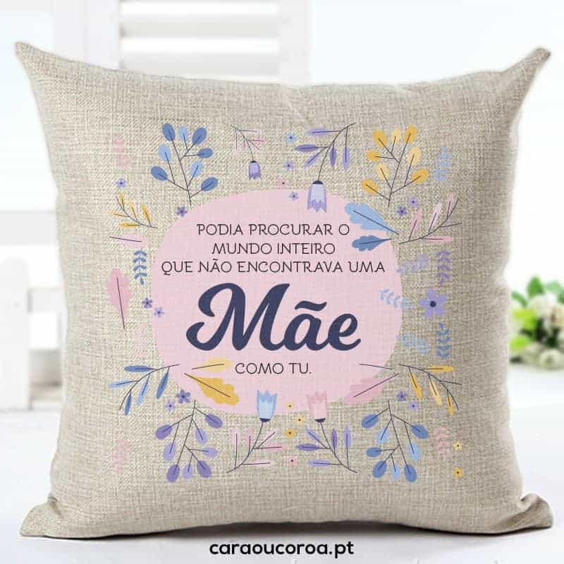 Almofada de Linho "Mãe, Mundo Inteiro" - caraoucoroa.pt