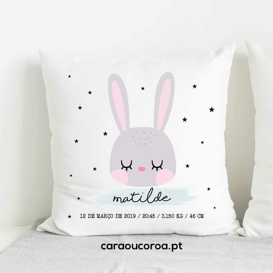 Almofada Nascimento Menina Little Bunny - caraoucoroa.pt