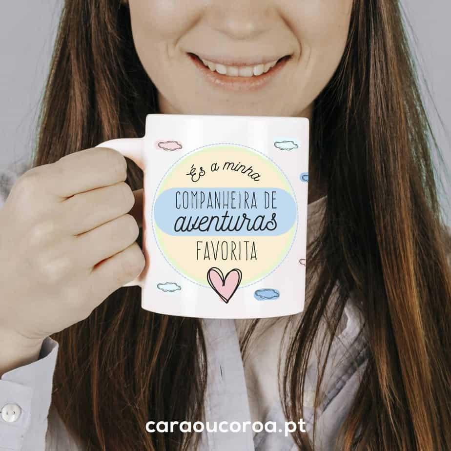 Caneca "Companheira de Aventuras" - caraoucoroa.pt