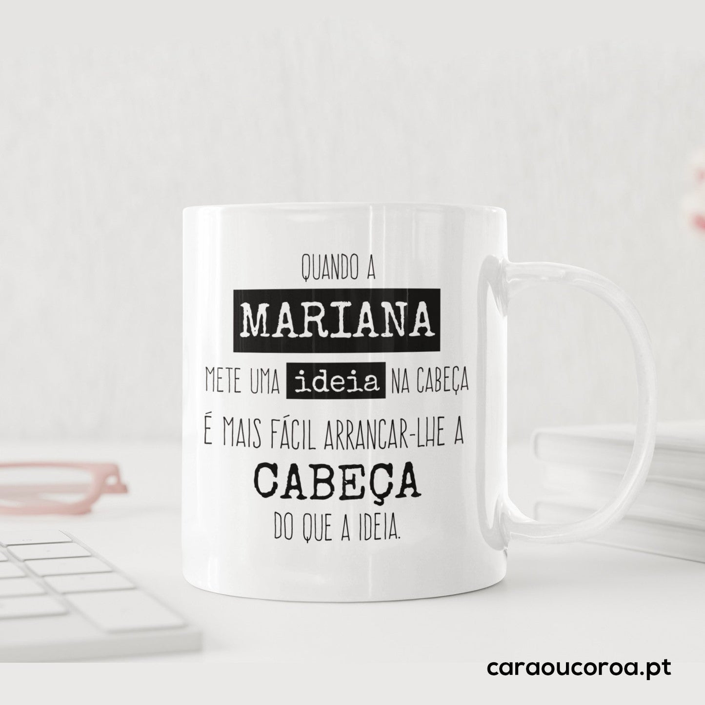 Caneca "Ideia na Cabeça com Nome" - caraoucoroa.pt